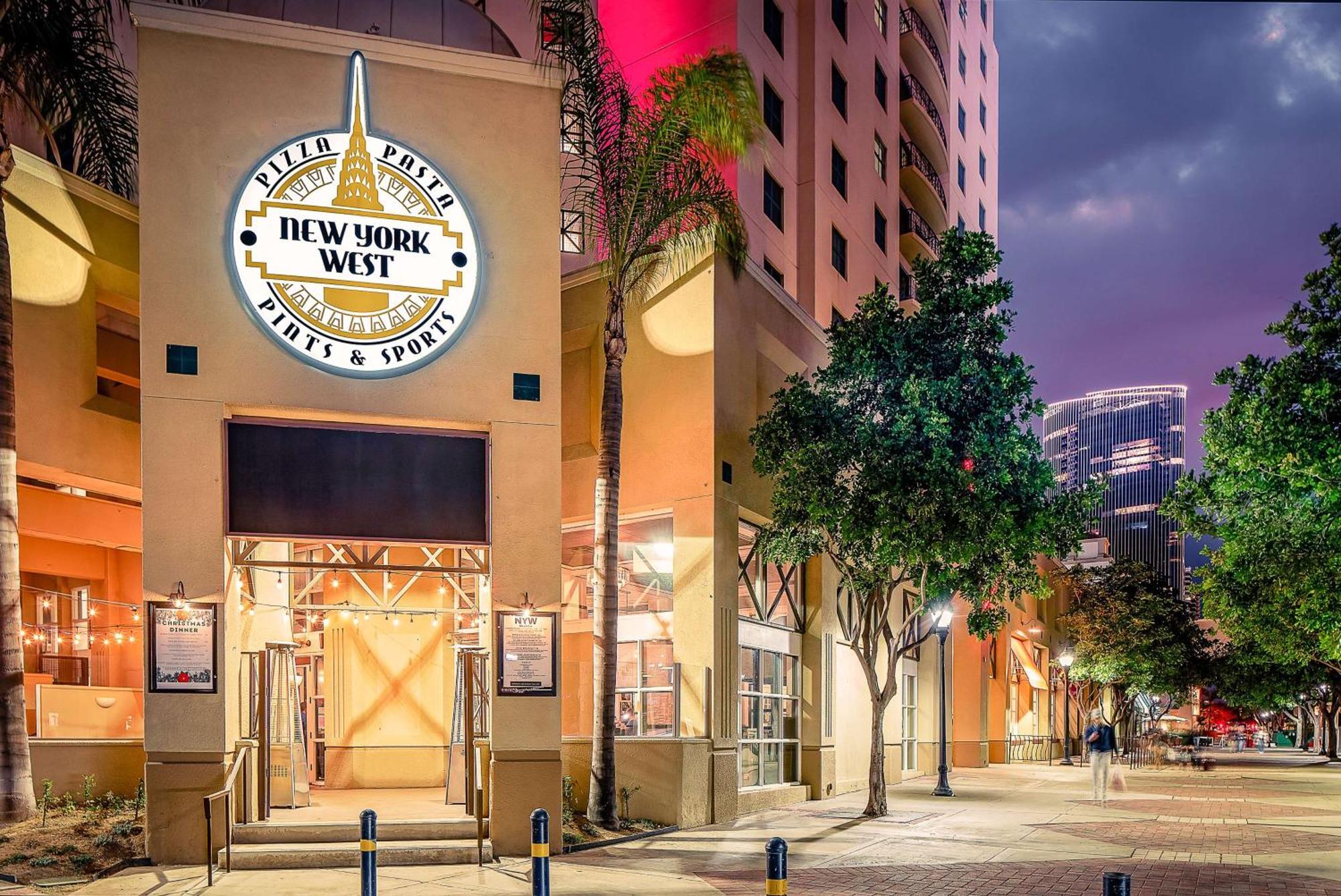 Embassy Suites By Hilton San Diego Bay Downtown Exterior foto